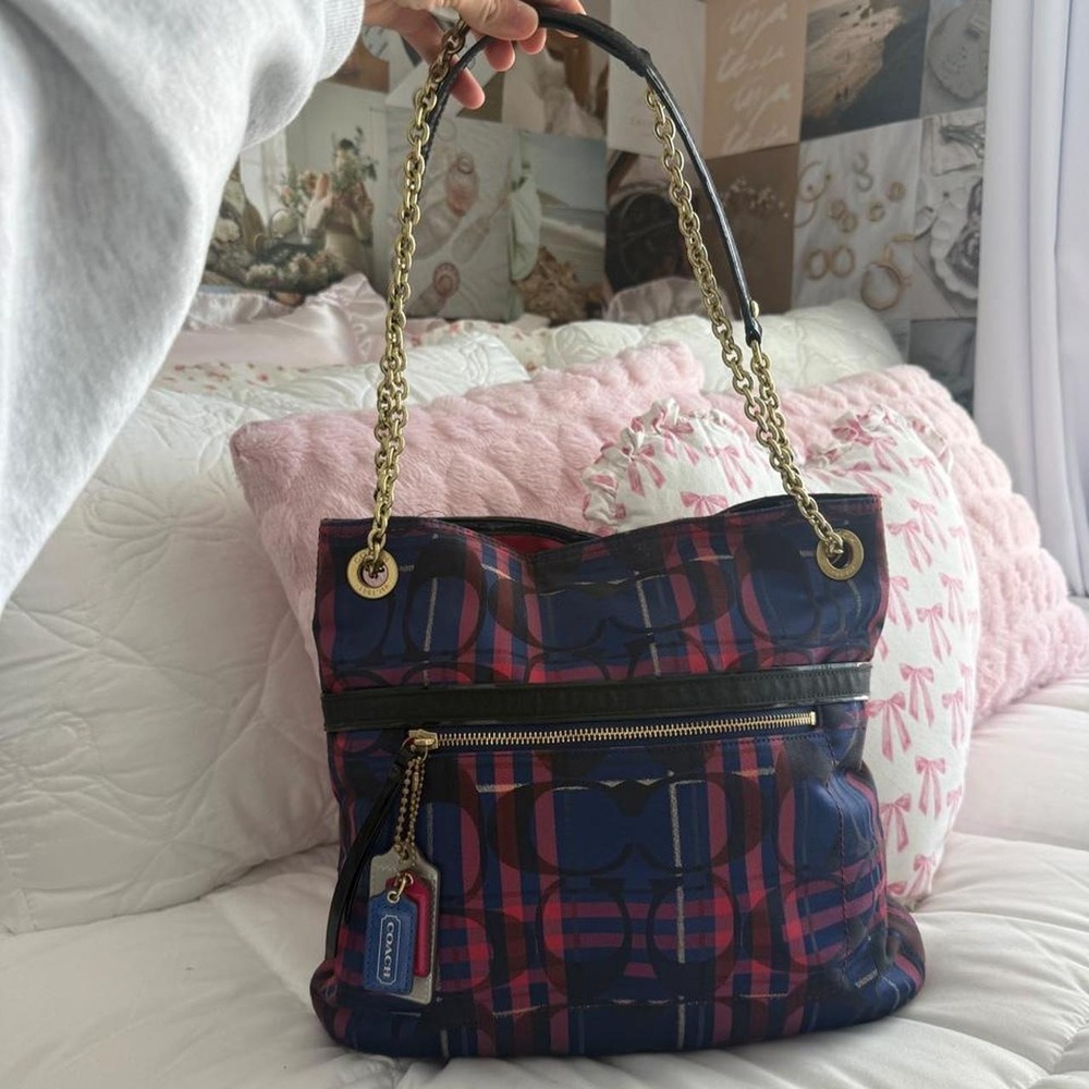 Coach Poppy Tartan Signature Navy/Pink Gold Chain Tote